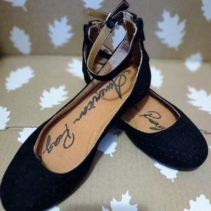 American Rag Eeva Women's Black Flats Ankle Strap Sandal Black Ballet 5M EUC